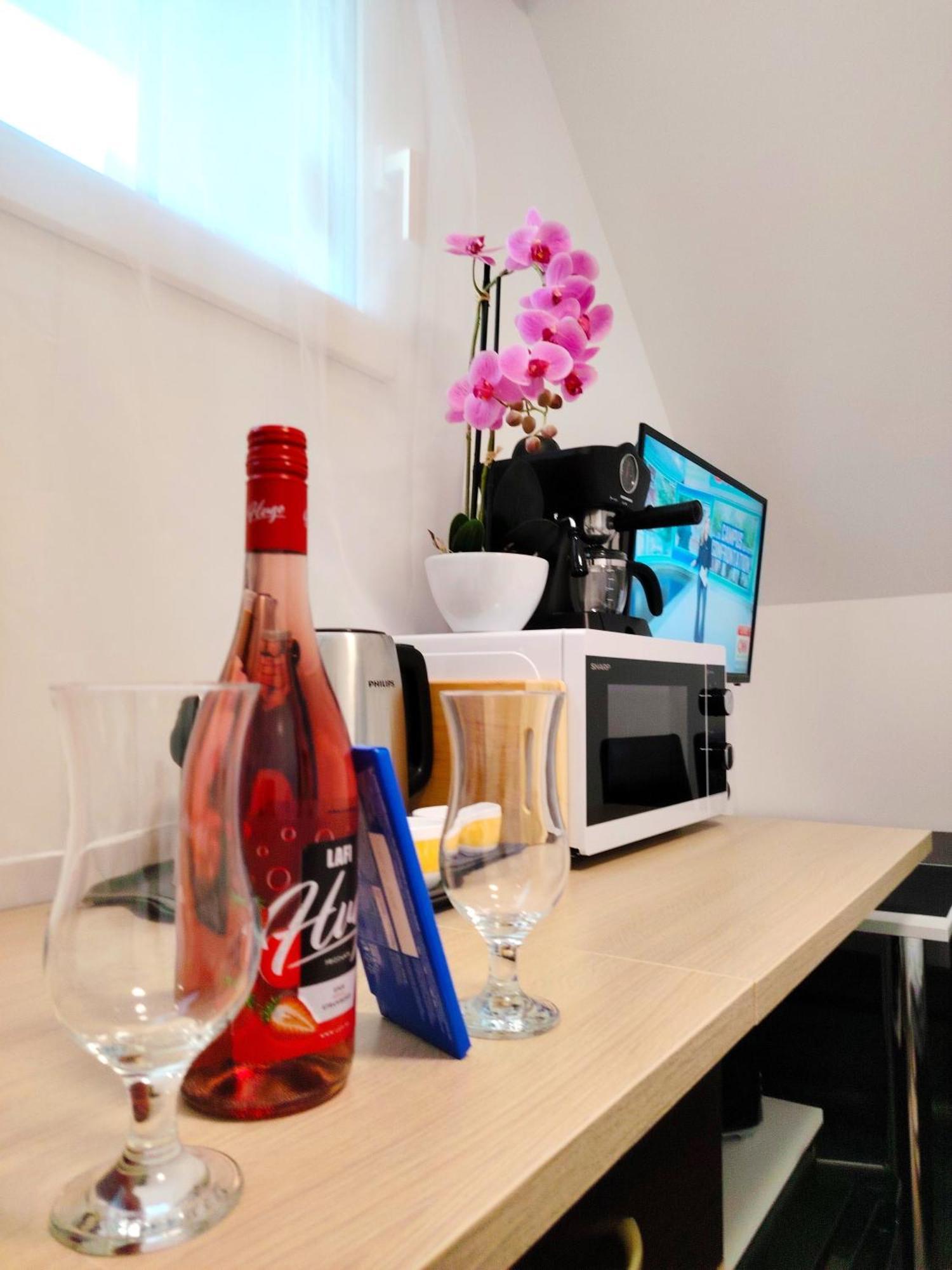 Nyuszis Apartman Kiskunmajsa Buitenkant foto